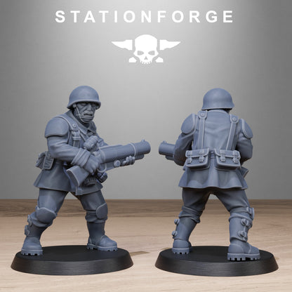 FreeGuard Infantry StationForge 32mm 16K Resin 10 Miniatures