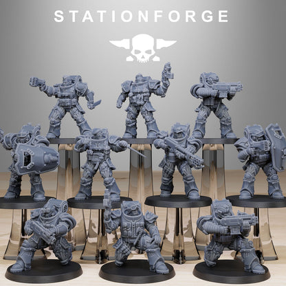 Socratis Light Reinforcement StationForge 32mm 16K Resin 10 Miniatures