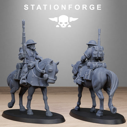 RoyalGuard Cavalry StationForge 32mm 16K Resin 11 Miniatures